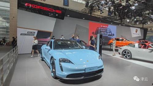 今日头条天津车展视频,豪车云集，科技感十足！