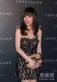 明星透视乳头,揭秘娱乐圈的时尚与争议