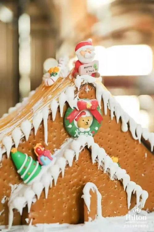 网红打卡圣诞老人图,欢乐氛围席卷冬日街头