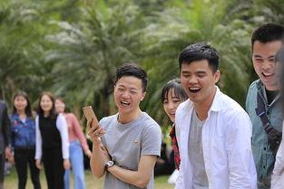 捣乱的吃瓜群众,揭秘网络舆论场风云变幻